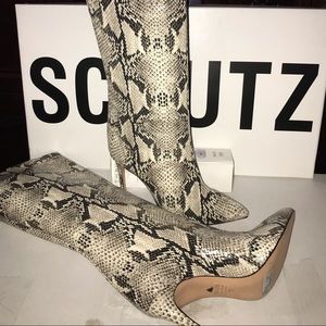 SCHUTZ Maryann Boots (Brand New/Never Worn)